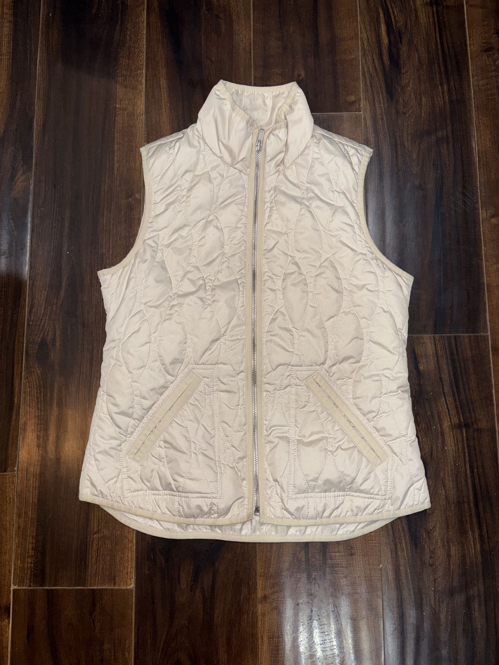 Old Navy• Quilted Sleeveless Puffer Vest